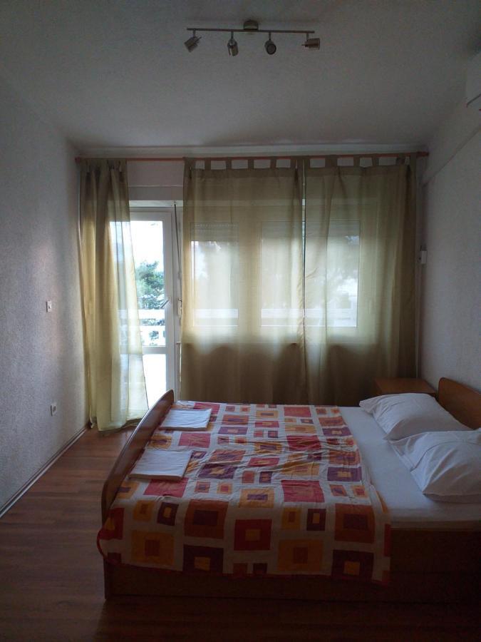 Legin Apartment Zivogosce Exterior photo